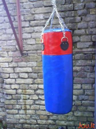 Bokso kriaušės, bokso maišai