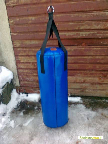 Bokso maišas karate imtynėms