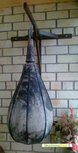 Bokso maišo pakabinimas prie sienos-kablys