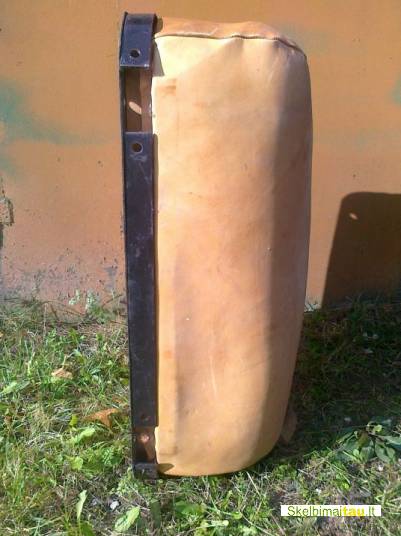 Bokso pagalvė,pagalvė boksui tvirtinama prie sienos