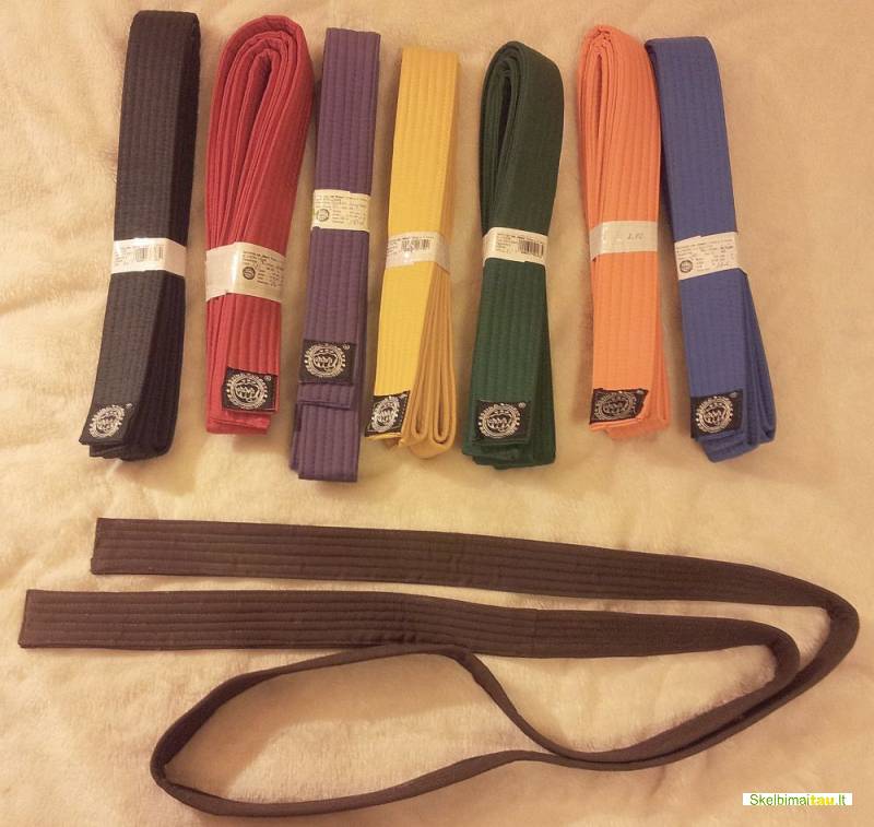Karate diržai juodi,oranžiniai,balti,geltoni,raudoni,žali