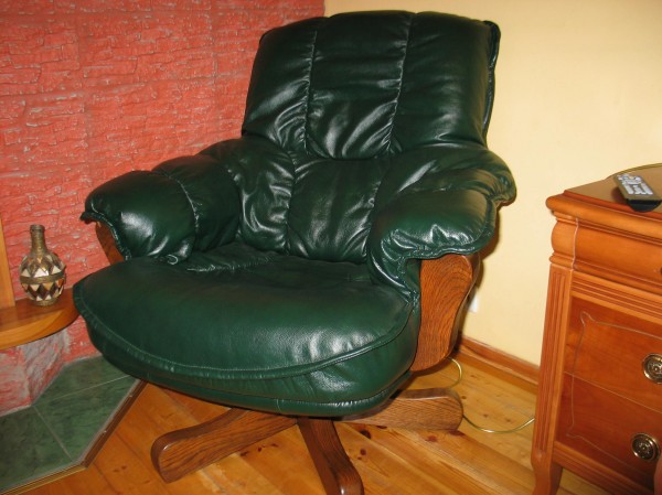 Minštų baldų restauravimas