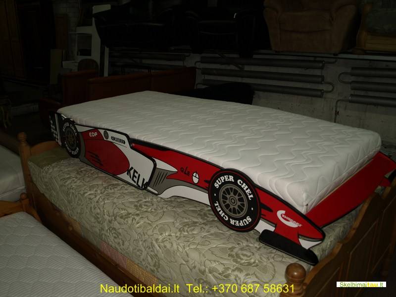 Lova &ampquotformulė&quot naujos