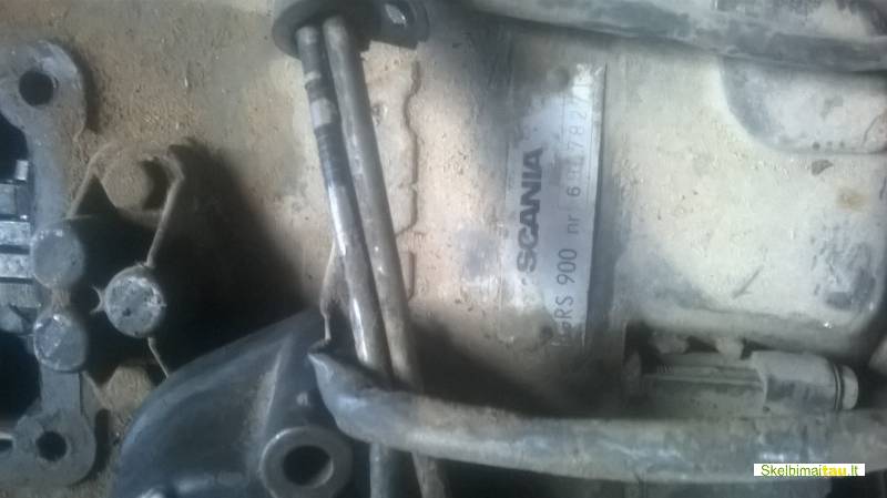 Parduodu greičių dėžę dalimis  scania 144   grs 900, 2000m