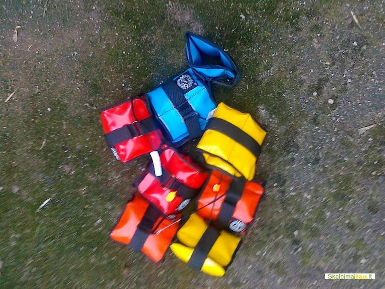 Svoriai apyrankės rankoms,svarmenys kojoms uždedami