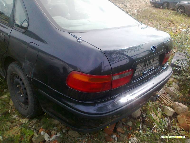 Dalimis - honda accord 1993 2.0l benzinas mechanine sedanas