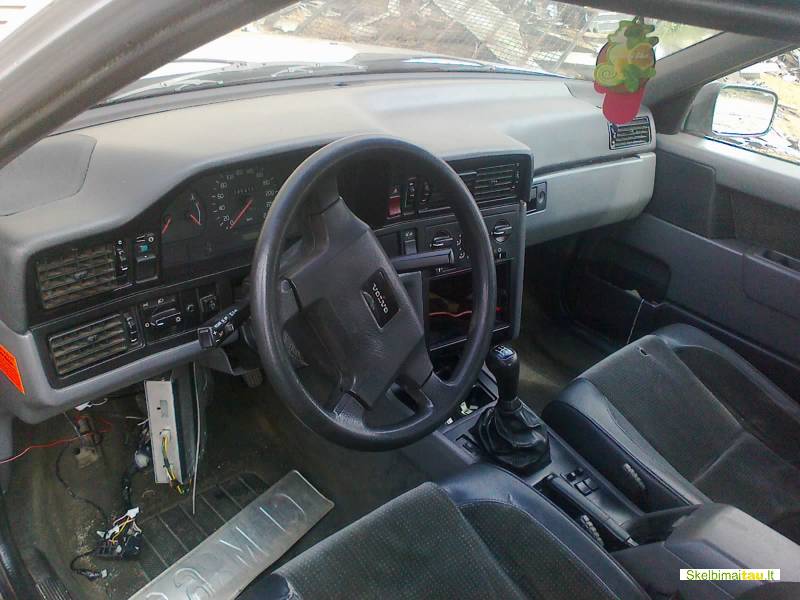 Dalimis - volvo 850 1994 2.4l 2435cm3 106kw bendzinas_dujos