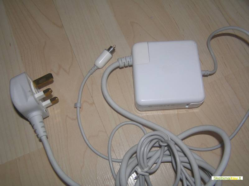 Apple nesiojamas kopiuteris uz 240lt