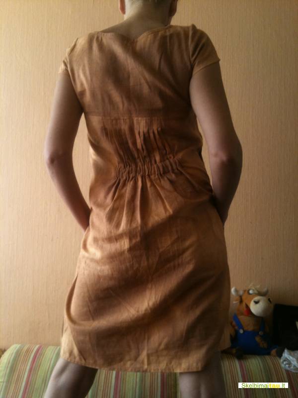 Nauja linine suknele