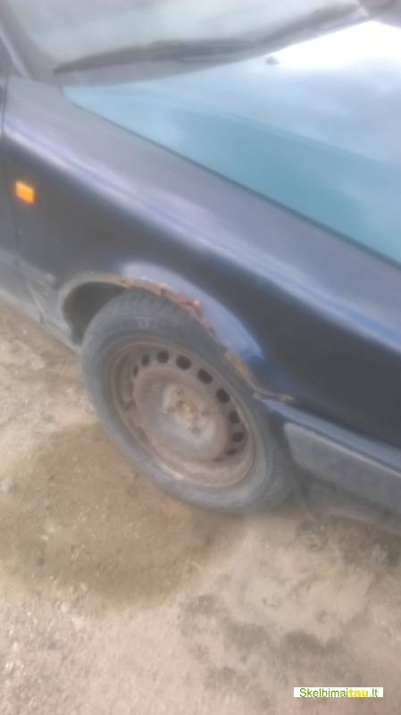 Audi 80 avant dalimis 1994 m. 2 litrai 74 kw. benzinas