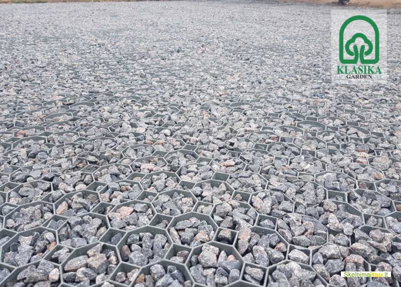 Žolės - vejos korys išpardavimas