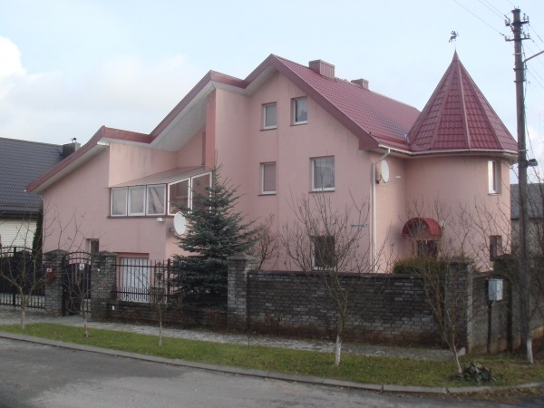 Parduodama namas 460 m² vilniuje